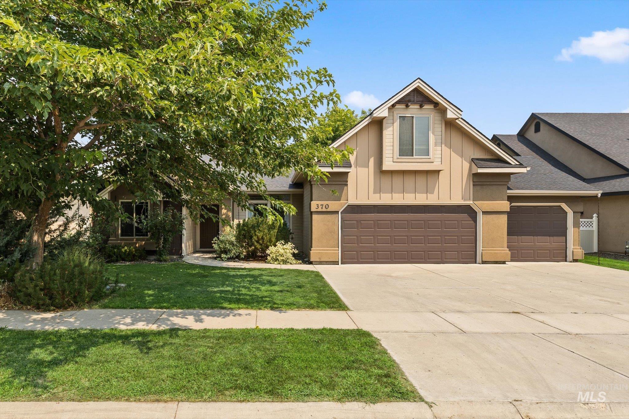 370 S Schober Loop, Nampa, Idaho 83686, 3 Bedrooms, 2 Bathrooms, Residential For Sale, Price $419,900, 99001272