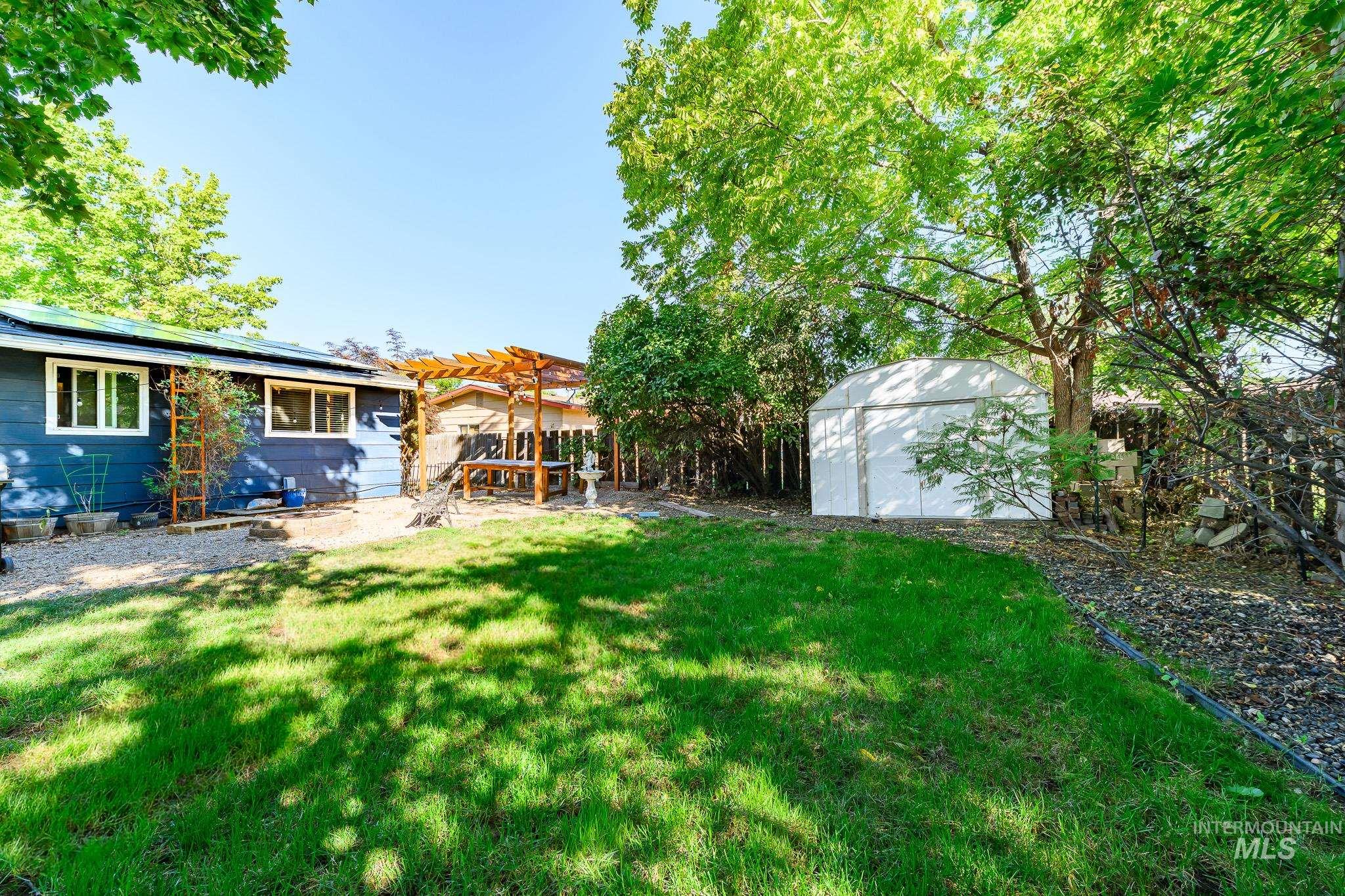 2010 N Dalton Ave, Boise, Idaho 83704, 4 Bedrooms, 2 Bathrooms, Residential For Sale, Price $469,900, 99001273