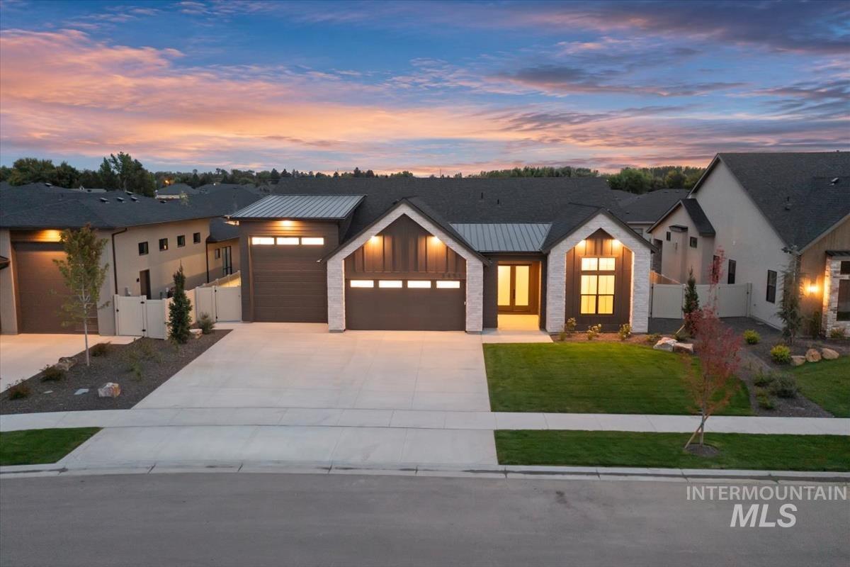 3451 W Parodin St., Eagle, Idaho 83616, 3 Bedrooms, 2 Bathrooms, Residential For Sale, Price $1,149,900, 99001274
