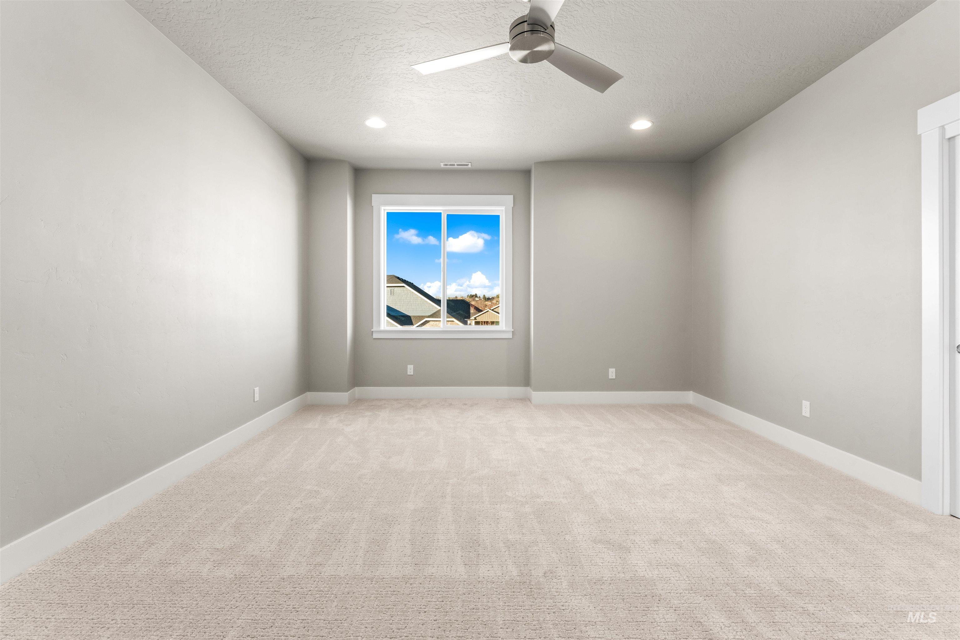 8081 Tandy Cove St, Middleton, Idaho 83644, 6 Bedrooms, 3 Bathrooms, Residential For Sale, Price $699,900, 99001275