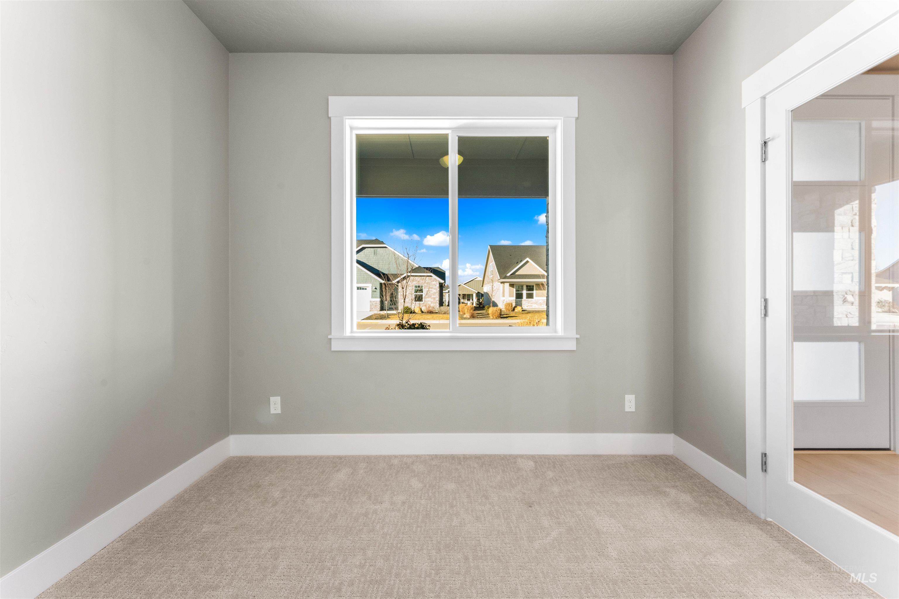 8081 Tandy Cove St, Middleton, Idaho 83644, 6 Bedrooms, 3 Bathrooms, Residential For Sale, Price $699,900, 99001275