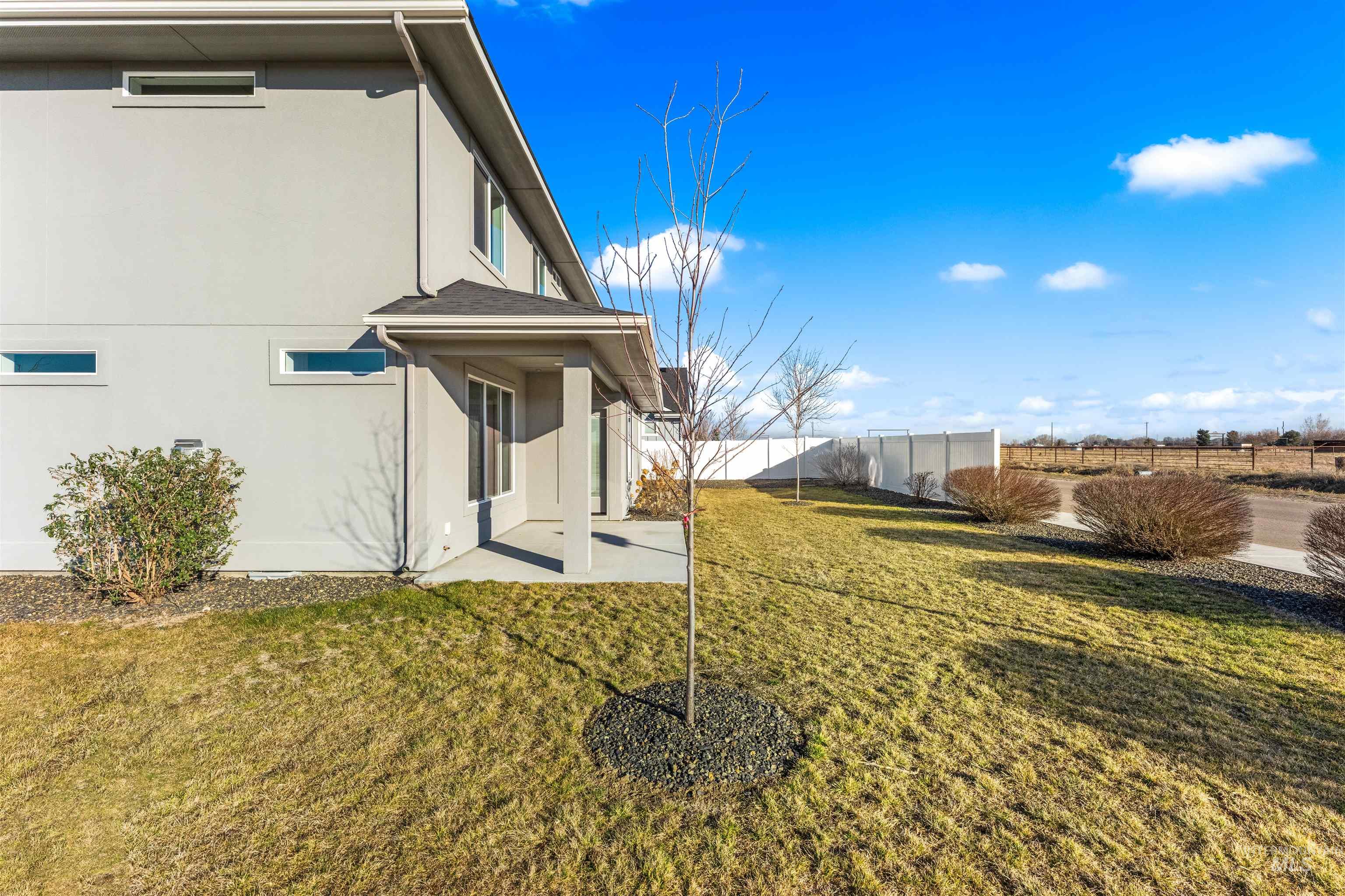8081 Tandy Cove St, Middleton, Idaho 83644, 6 Bedrooms, 3 Bathrooms, Residential For Sale, Price $699,900, 99001275