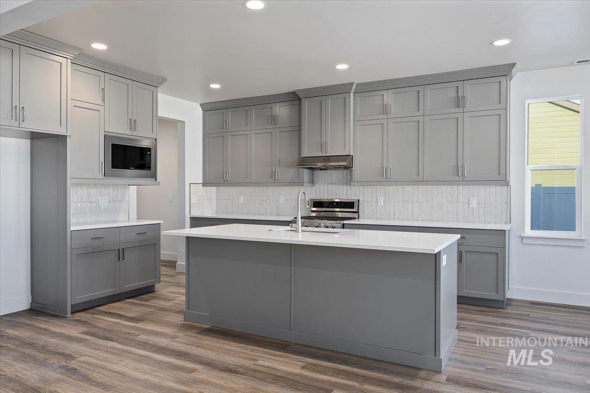 322 Maxine Lane West, Kimberly, Idaho 83341, 3 Bedrooms, 2.5 Bathrooms, Residential For Sale, Price $545,900, 99001280