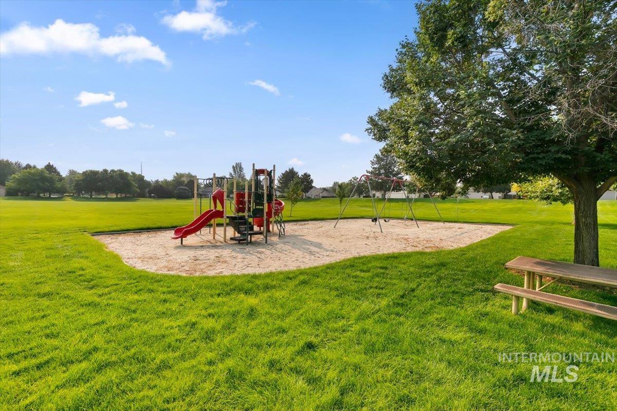 4974 S Walcott Ave, Boise, Idaho 83709, 3 Bedrooms, 2 Bathrooms, Residential For Sale, Price $499,900,MLS 99001281
