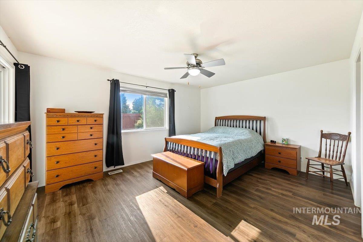 4974 S Walcott Ave, Boise, Idaho 83709, 3 Bedrooms, 2 Bathrooms, Residential For Sale, Price $499,900,MLS 99001281