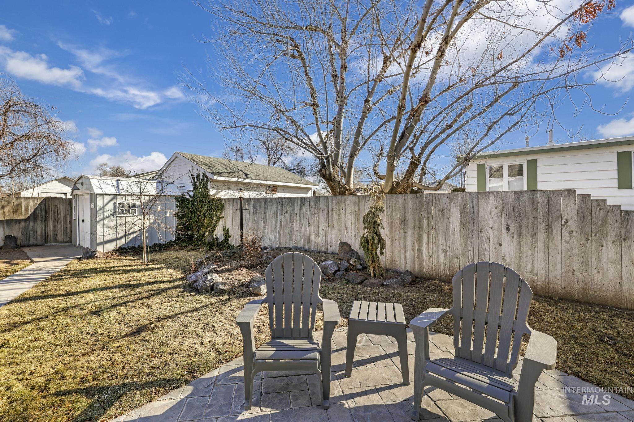435 4th Ave E, Twin Falls, Idaho 83301, 3 Bedrooms, 2 Bathrooms, Residential For Sale, Price $319,990,MLS 99001284