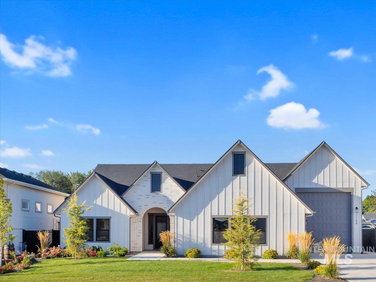 7168 E Chicken Hawk Loop, Nampa, Idaho 83686, 3 Bedrooms, 2.5 Bathrooms, Residential For Sale, Price $849,900, 99001285