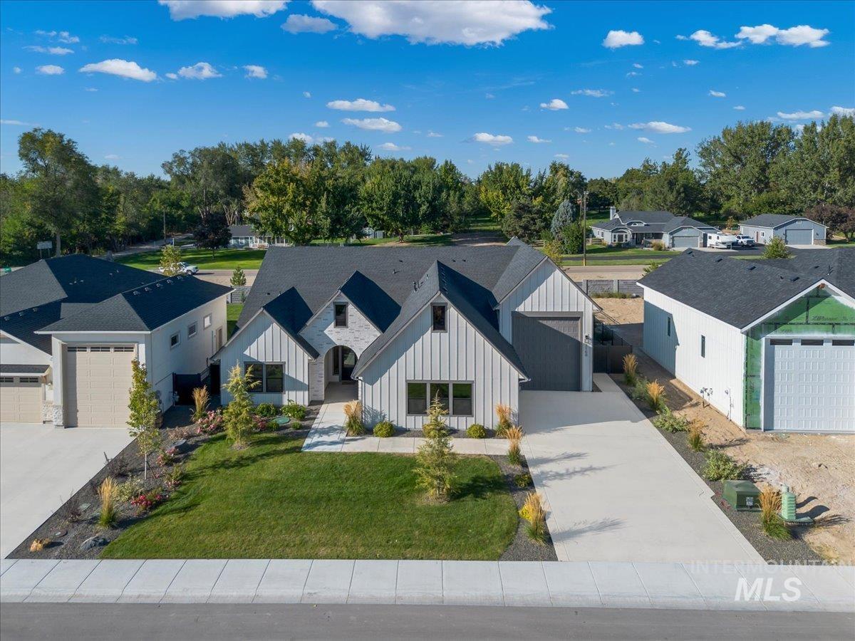 7168 E Chicken Hawk Loop, Nampa, Idaho 83686, 3 Bedrooms, 2.5 Bathrooms, Residential For Sale, Price $849,900, 99001285