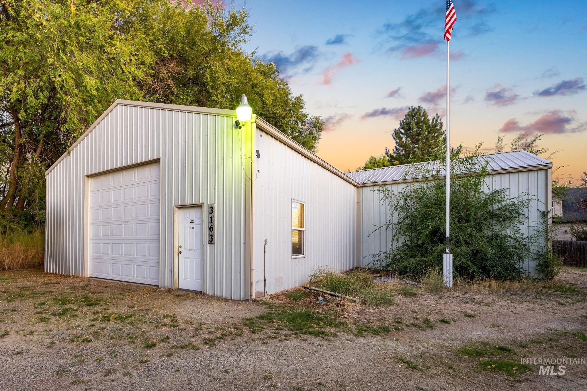 3163 E Locust St, Emmett, Idaho 83617, 4 Bedrooms, 4 Bathrooms, Residential For Sale, Price $1,349,000, 99001287