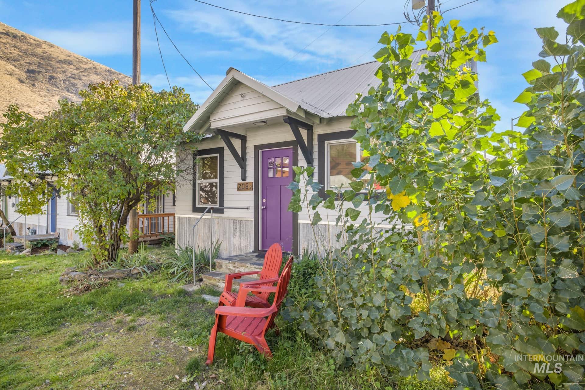 208 S main, Riggins, Idaho 83549, 1 Bedroom, 1 Bathroom, Residential For Sale, Price $175,000, 99001289