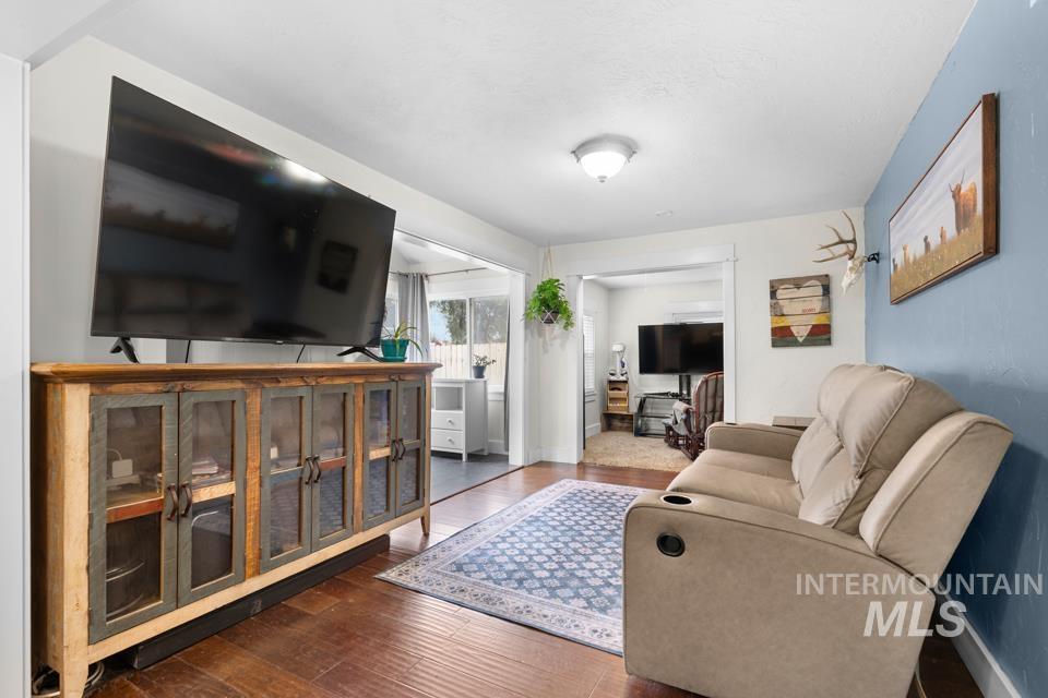 474 Harrison St. W, Vale, Oregon 97918, 2 Bedrooms, 1 Bathroom, Residential For Sale, Price $229,900, 99001293