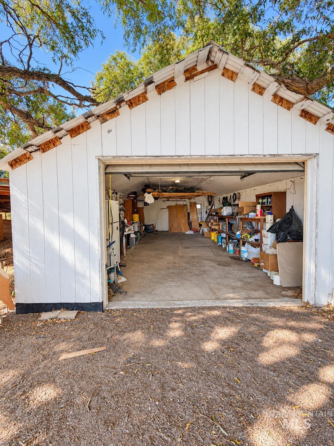 8124 Birmingham Rd, Melba, Idaho 83641, 3 Bedrooms, 2 Bathrooms, Residential For Sale, Price $349,900,MLS 99001294