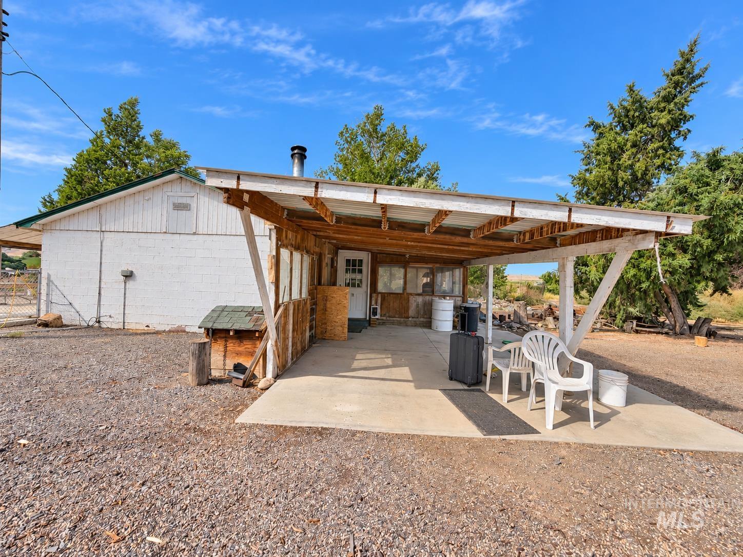 8124 Birmingham Rd, Melba, Idaho 83641, 3 Bedrooms, 2 Bathrooms, Residential For Sale, Price $349,900,MLS 99001294