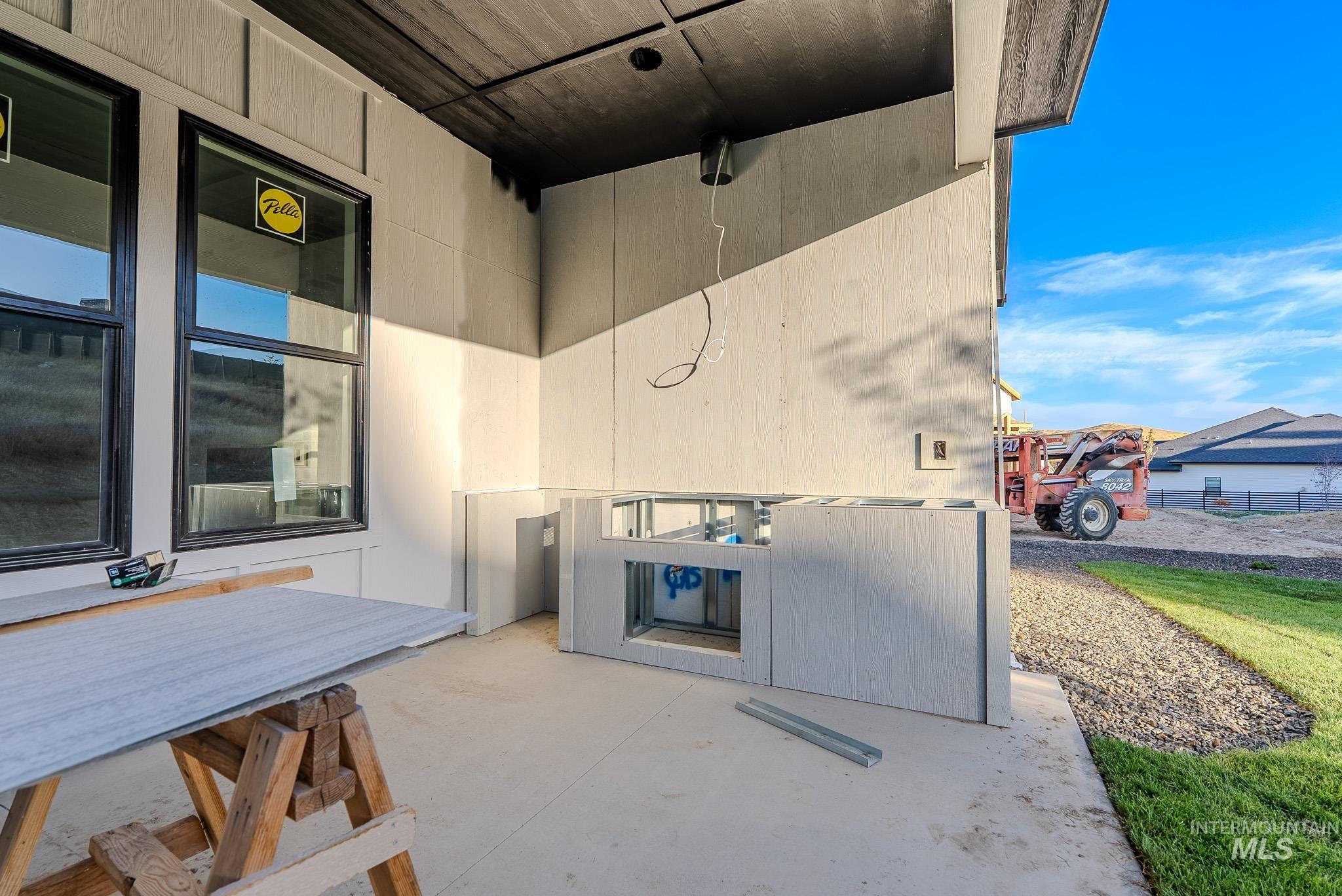7135 N Firhill Place, Eagle, Idaho 83616, 3 Bedrooms, 2.5 Bathrooms, Residential For Sale, Price $1,149,000, 99001295