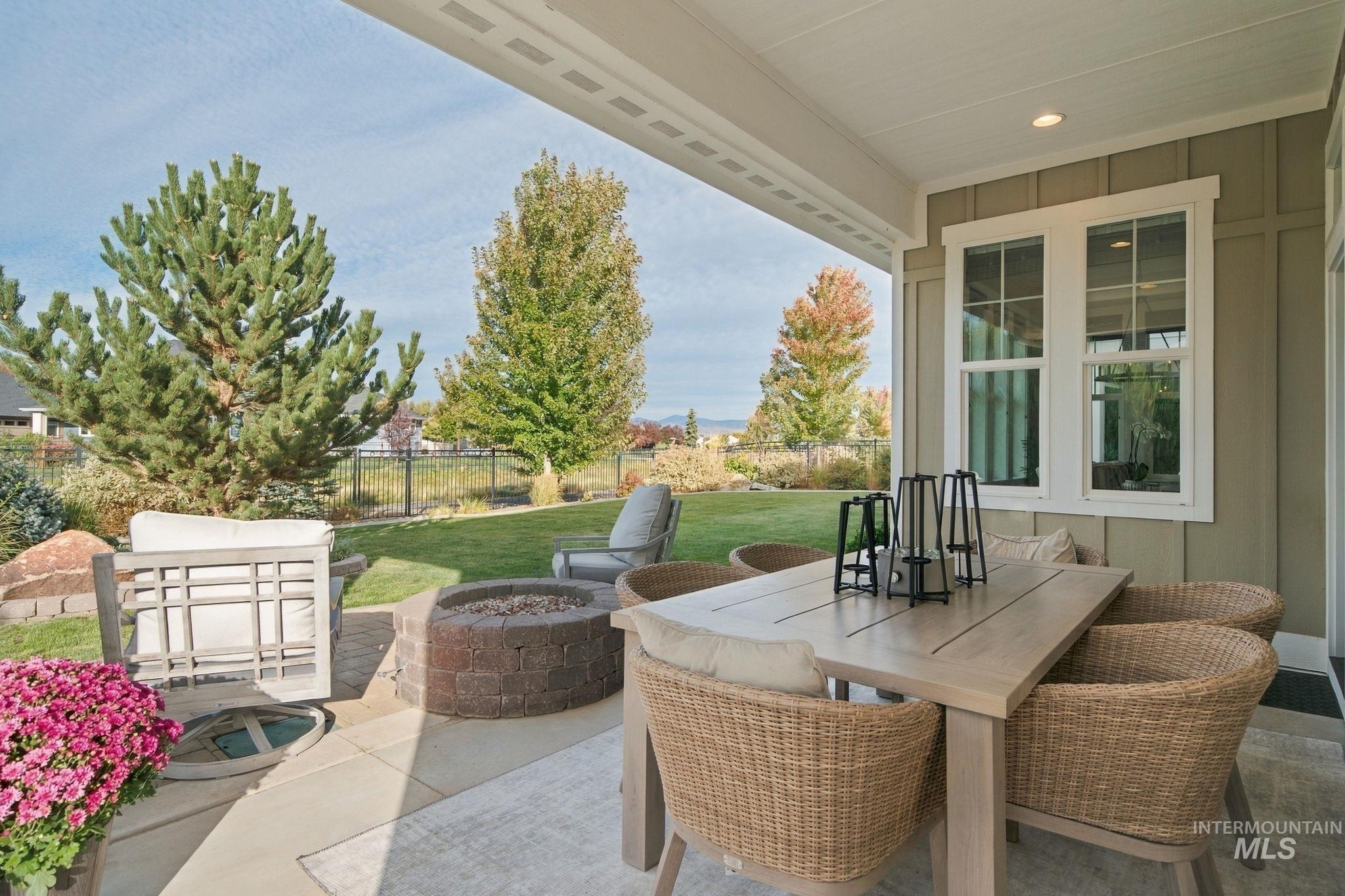 6276 W Striker Dr, Eagle, Idaho 83616, 3 Bedrooms, 2.5 Bathrooms, Residential For Sale, Price $1,195,000, 99001297