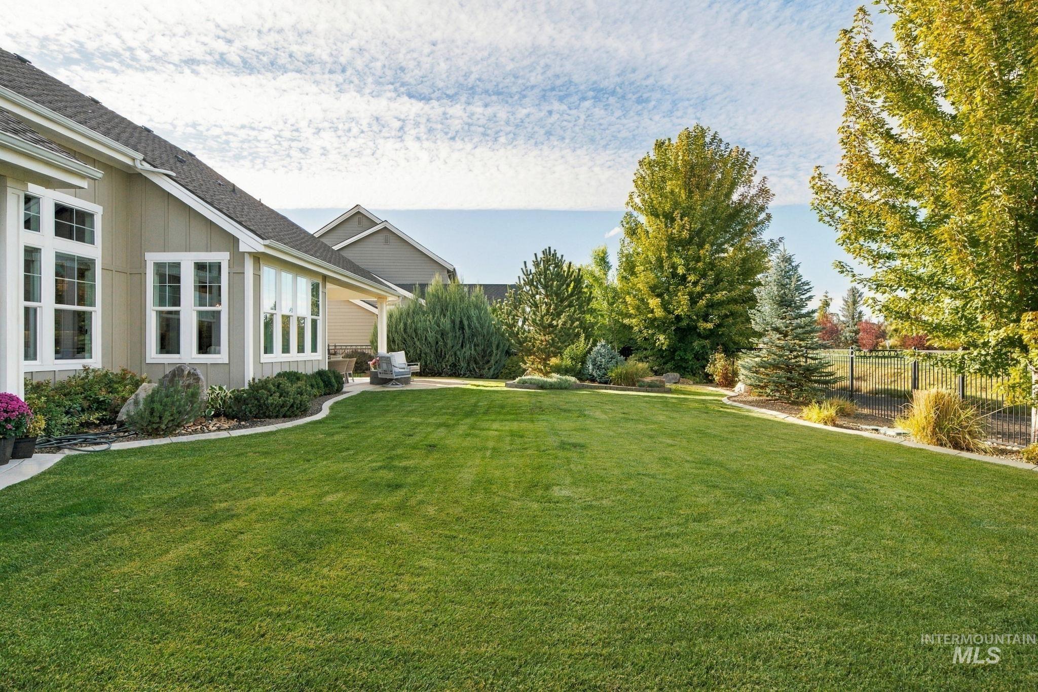 6276 W Striker Dr, Eagle, Idaho 83616, 3 Bedrooms, 2.5 Bathrooms, Residential For Sale, Price $1,195,000, 99001297