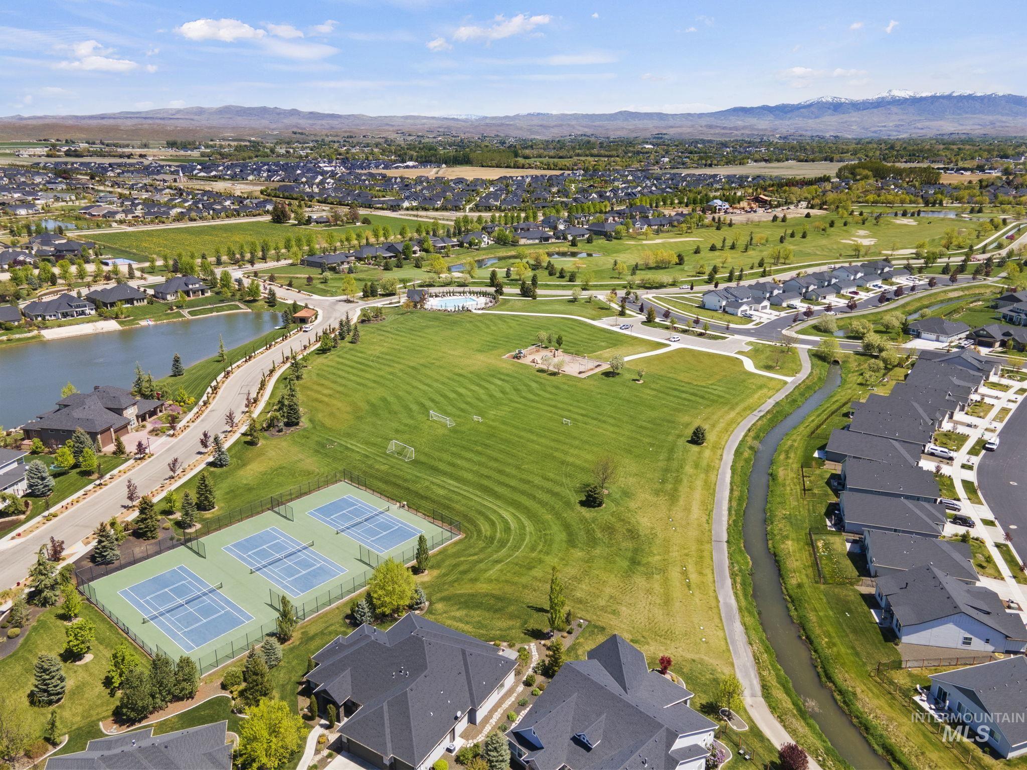 6276 W Striker Dr, Eagle, Idaho 83616, 3 Bedrooms, 2.5 Bathrooms, Residential For Sale, Price $1,195,000, 99001297