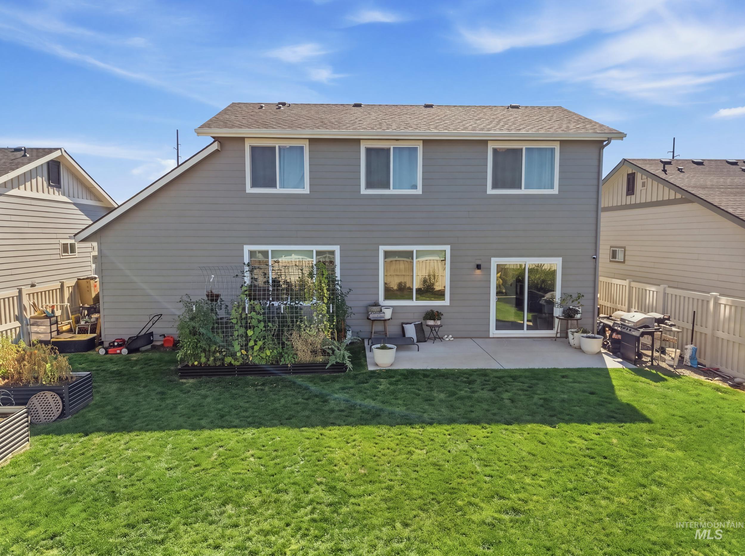 2046 W Concha Street, Middleton, Idaho 83644, 3 Bedrooms, 2.5 Bathrooms, Residential For Sale, Price $489,990,MLS 99001301