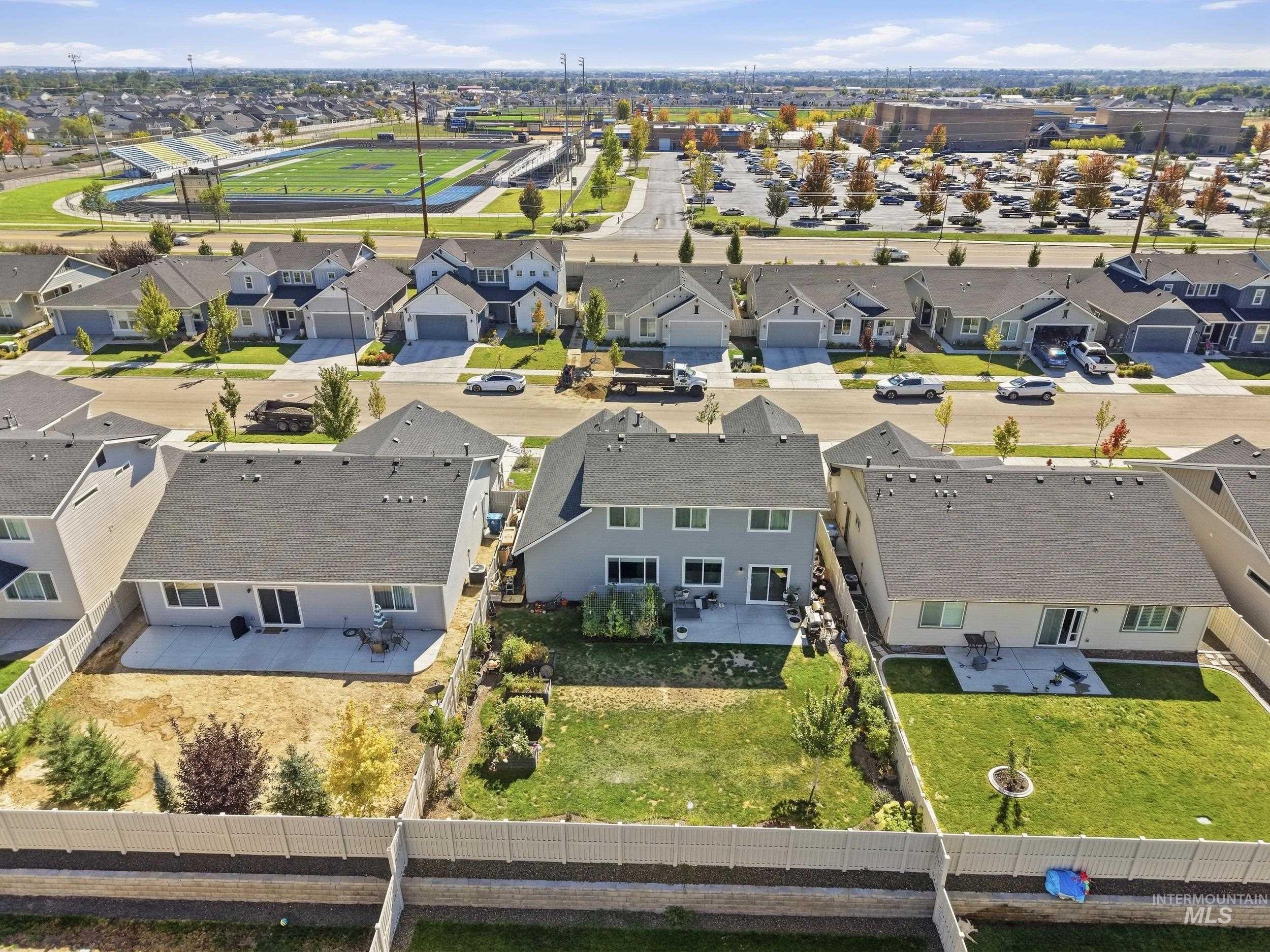 2046 W Concha Street, Middleton, Idaho 83644, 3 Bedrooms, 2.5 Bathrooms, Residential For Sale, Price $489,990,MLS 99001301