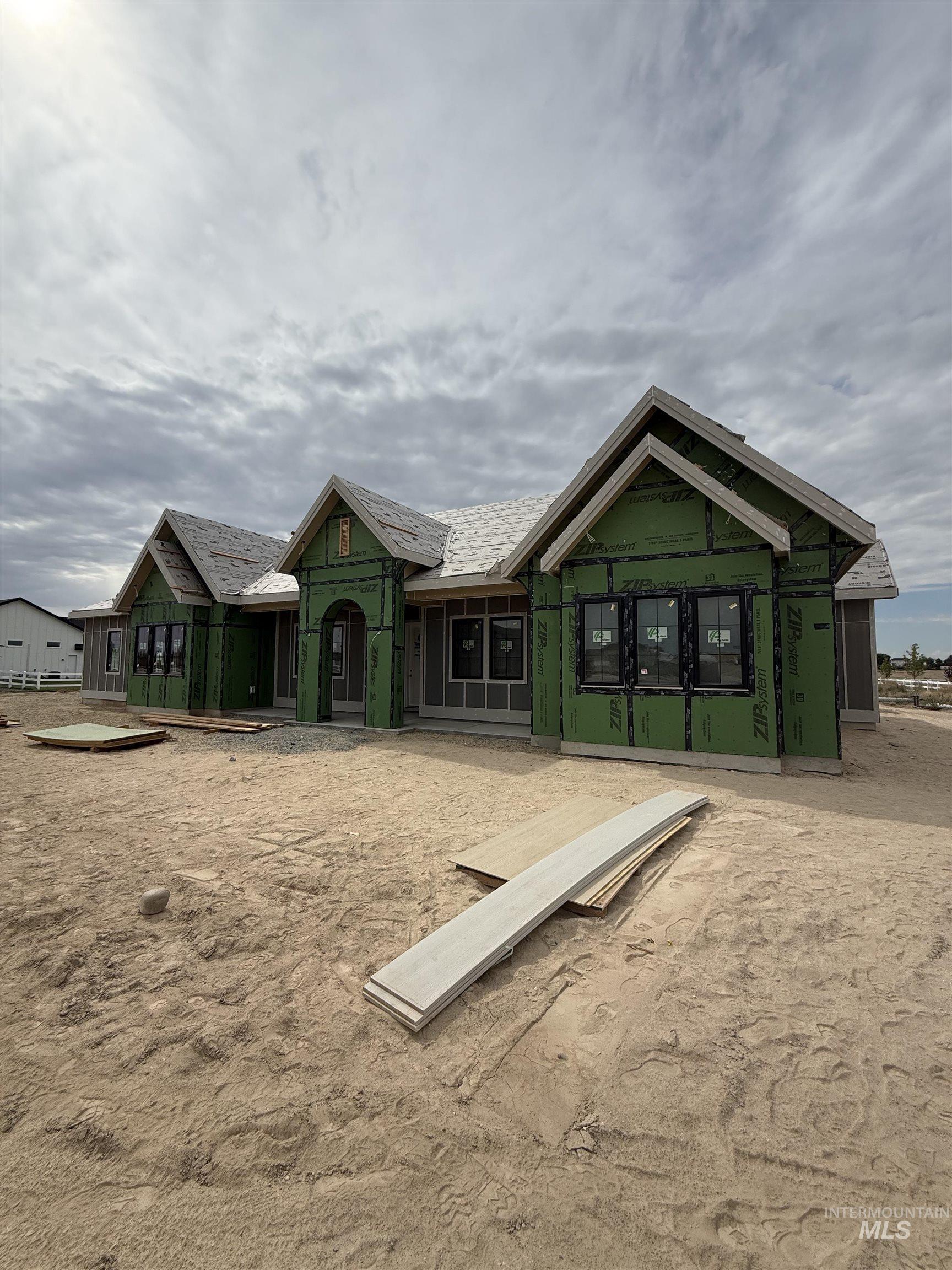 24821 Haflinger Way, Middleton, Idaho 83644, 4 Bedrooms, 4 Bathrooms, Residential For Sale, Price $1,490,000, 99001302