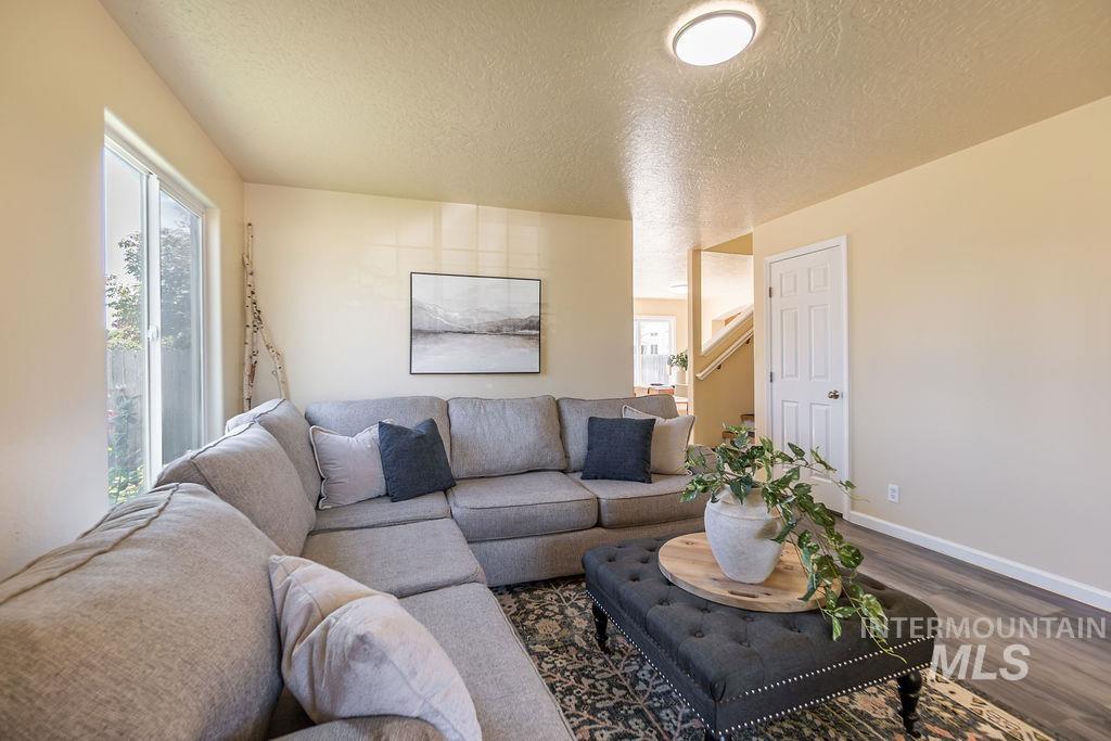 2806 Stoll Court, Caldwell, Idaho 83607, 4 Bedrooms, 2.5 Bathrooms, Residential For Sale, Price $399,900, 99001303