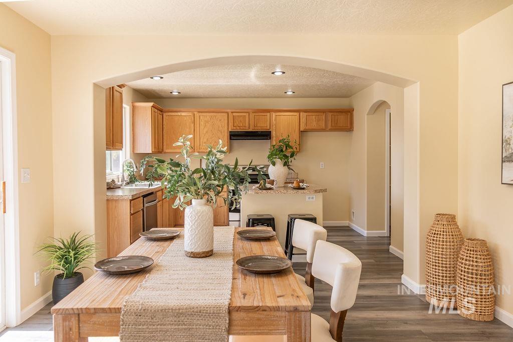 2806 Stoll Court, Caldwell, Idaho 83607, 4 Bedrooms, 2.5 Bathrooms, Residential For Sale, Price $399,900, 99001303