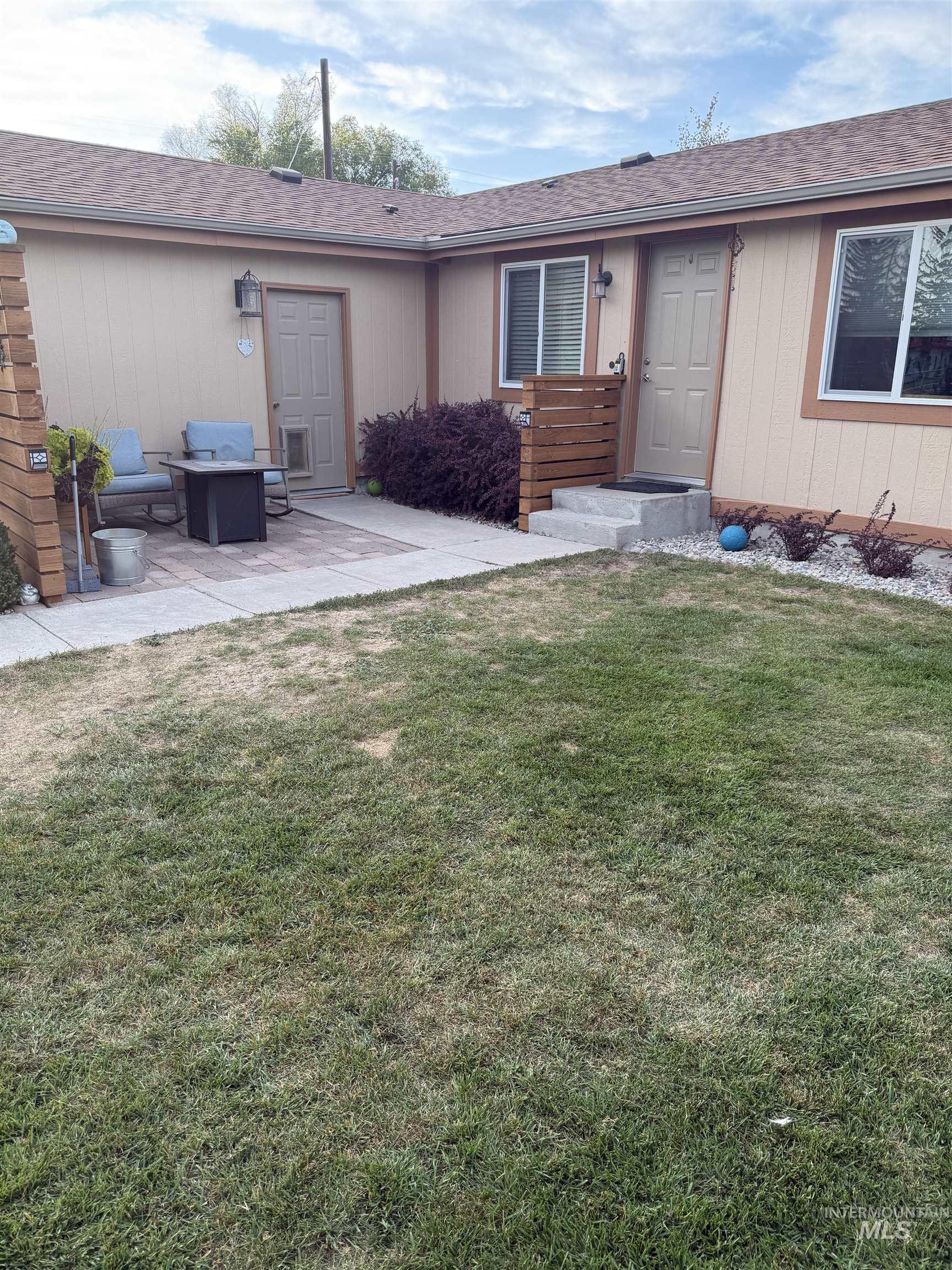 290 West Elmore Avenue, Richfield, Idaho 83349, 3 Bedrooms, 2 Bathrooms, Residential For Sale, Price $309,900, 99001305