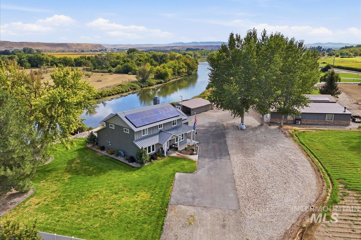 7900 Elmore Rd, Fruitland, Idaho 83619, 3 Bedrooms, 2.5 Bathrooms, Residential For Sale, Price $1,125,000, 99001307
