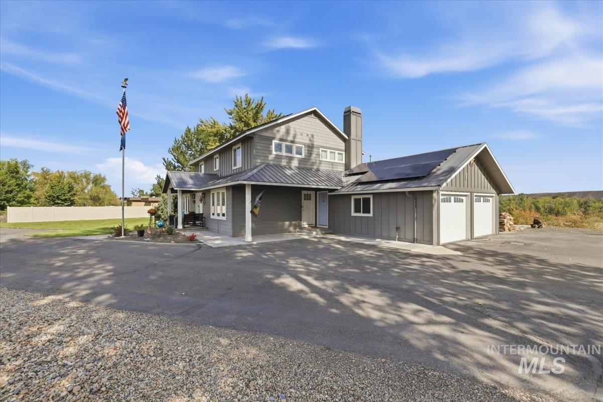 7900 Elmore Rd, Fruitland, Idaho 83619, 3 Bedrooms, 2.5 Bathrooms, Residential For Sale, Price $1,125,000, 99001307