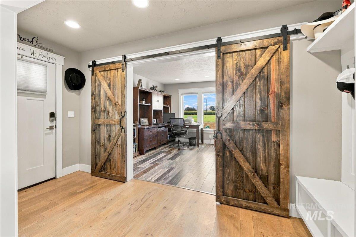 7900 Elmore Rd, Fruitland, Idaho 83619, 3 Bedrooms, 2.5 Bathrooms, Residential For Sale, Price $1,125,000, 99001307