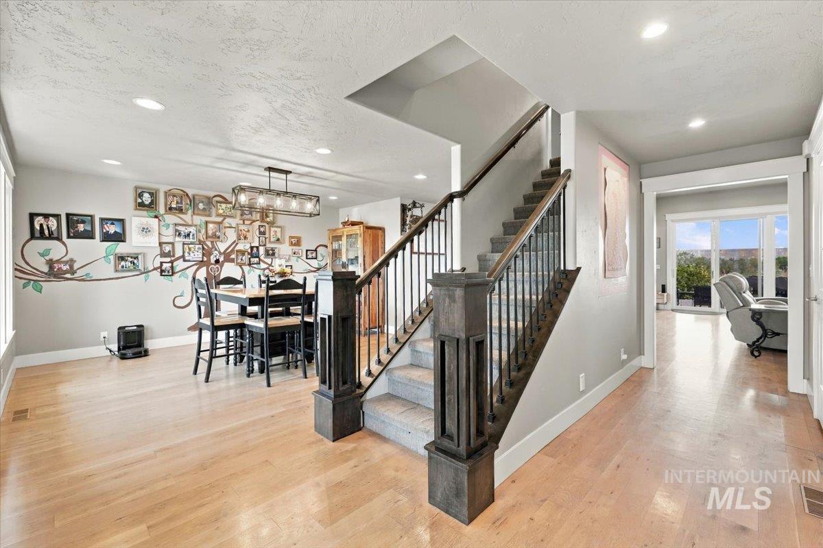 7900 Elmore Rd, Fruitland, Idaho 83619, 3 Bedrooms, 2.5 Bathrooms, Residential For Sale, Price $1,125,000, 99001307