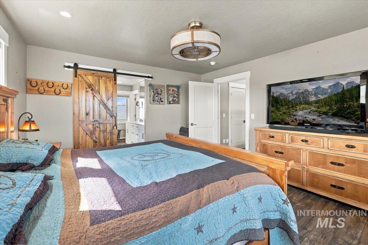 7900 Elmore Rd, Fruitland, Idaho 83619, 3 Bedrooms, 2.5 Bathrooms, Residential For Sale, Price $1,125,000, 99001307
