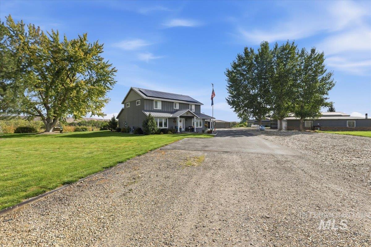 7900 Elmore Rd, Fruitland, Idaho 83619, 3 Bedrooms, 2.5 Bathrooms, Residential For Sale, Price $1,125,000, 99001307