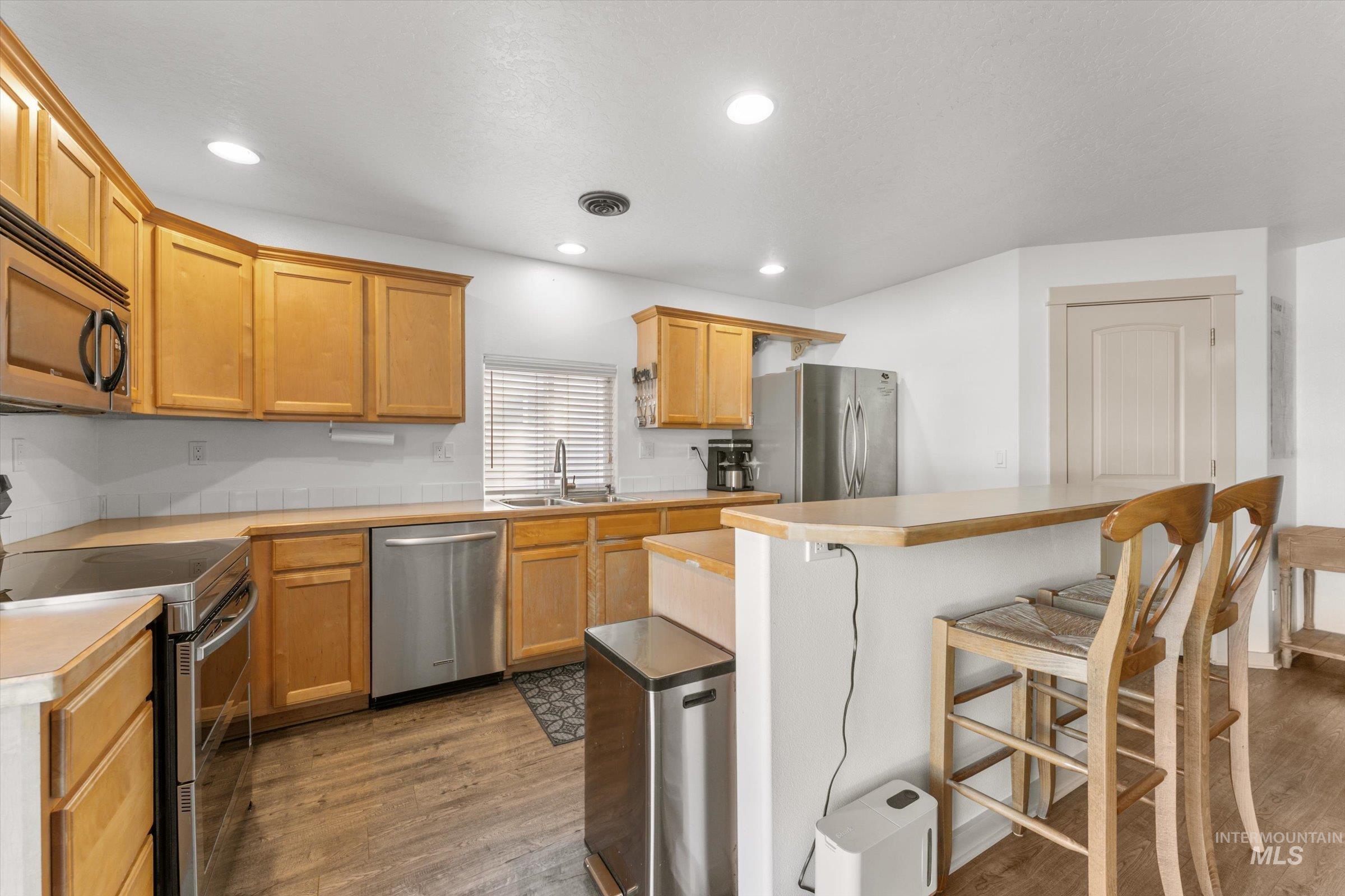 10536 Gossamer Ct, Nampa, Idaho 83687, 4 Bedrooms, 2.5 Bathrooms, Residential For Sale, Price $434,999,MLS 99001310
