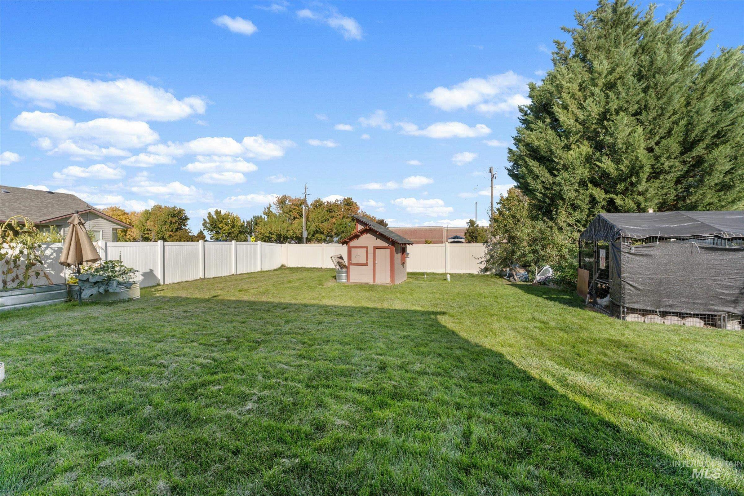 10536 Gossamer Ct, Nampa, Idaho 83687, 4 Bedrooms, 2.5 Bathrooms, Residential For Sale, Price $434,999,MLS 99001310