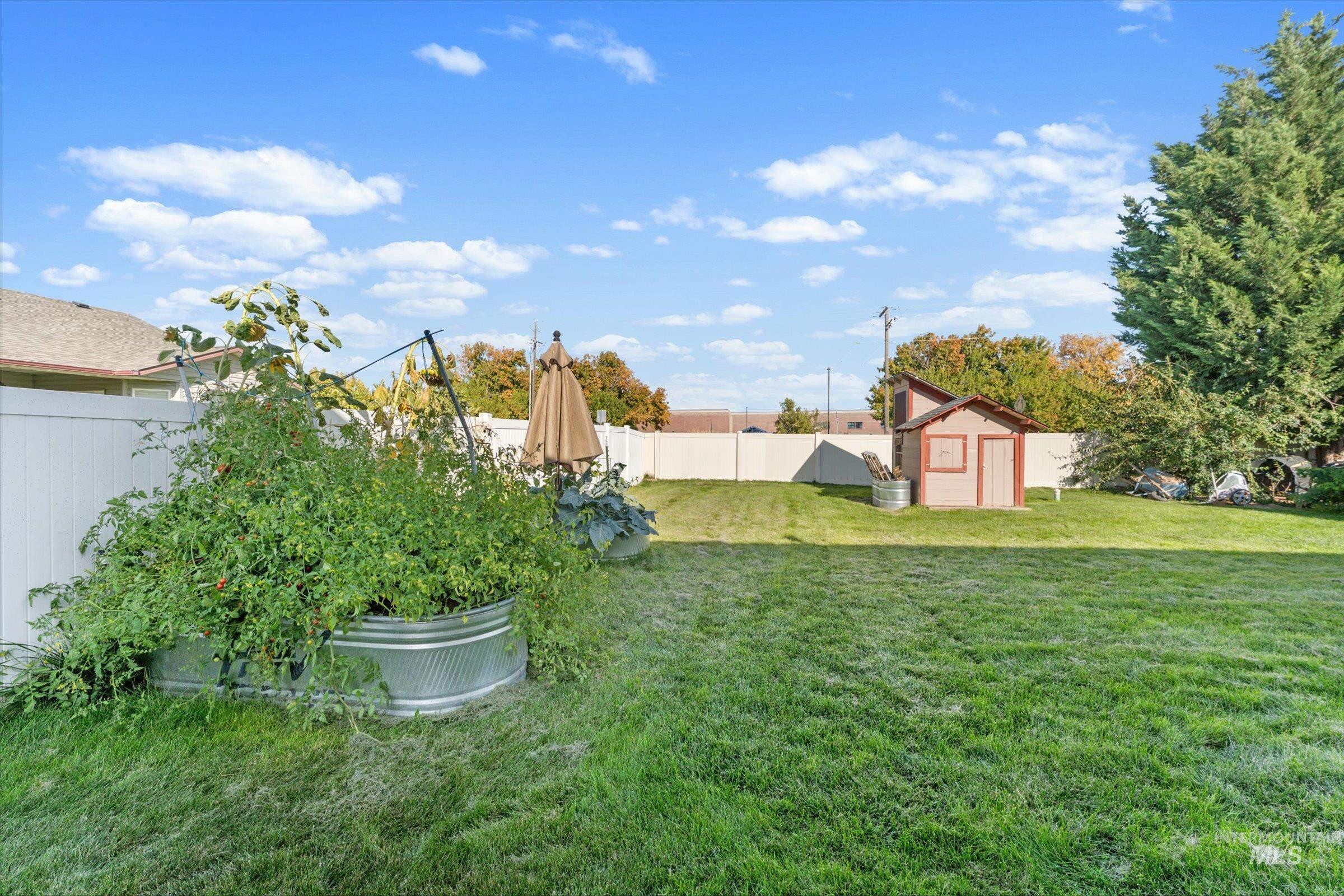 10536 Gossamer Ct, Nampa, Idaho 83687, 4 Bedrooms, 2.5 Bathrooms, Residential For Sale, Price $434,999,MLS 99001310
