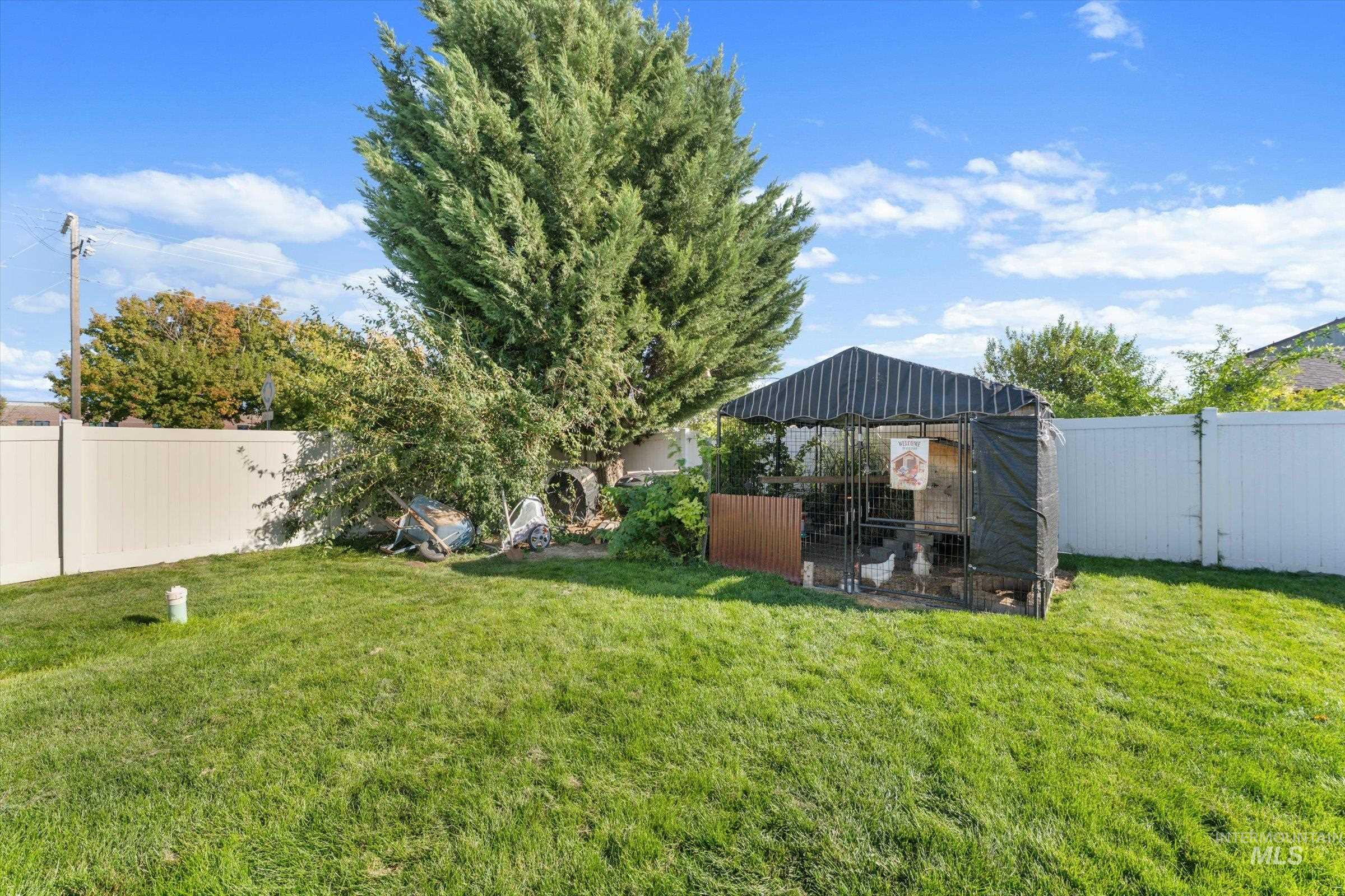 10536 Gossamer Ct, Nampa, Idaho 83687, 4 Bedrooms, 2.5 Bathrooms, Residential For Sale, Price $434,999,MLS 99001310