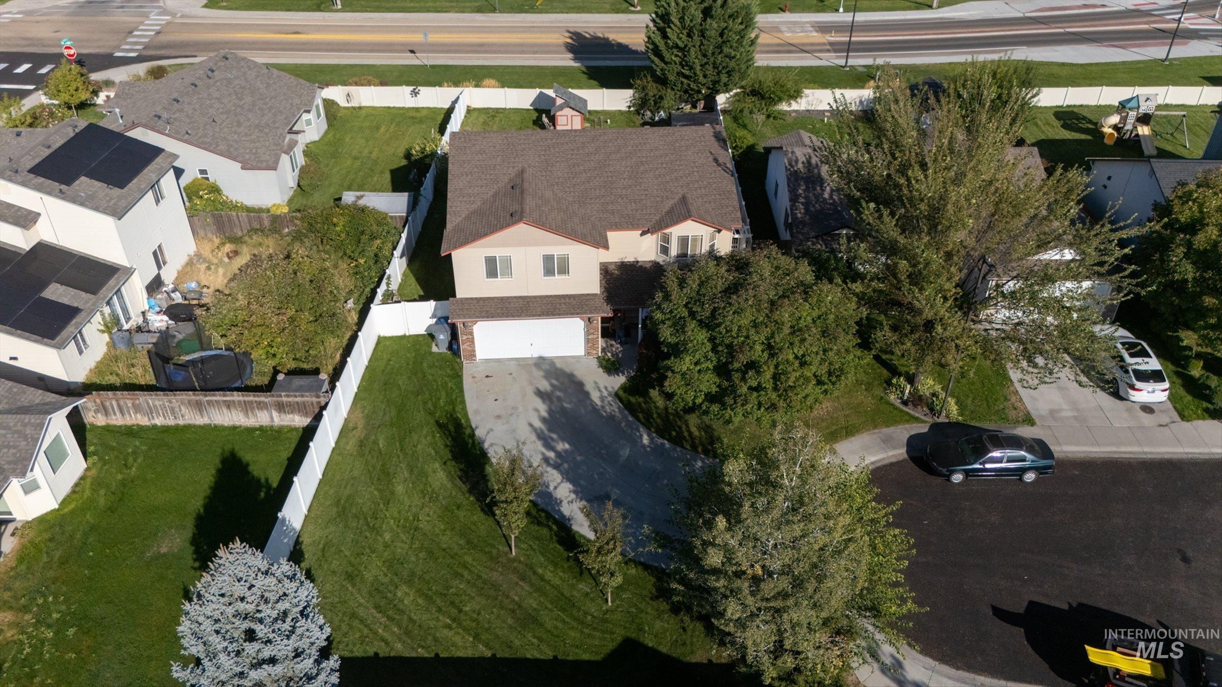 10536 Gossamer Ct, Nampa, Idaho 83687, 4 Bedrooms, 2.5 Bathrooms, Residential For Sale, Price $434,999,MLS 99001310