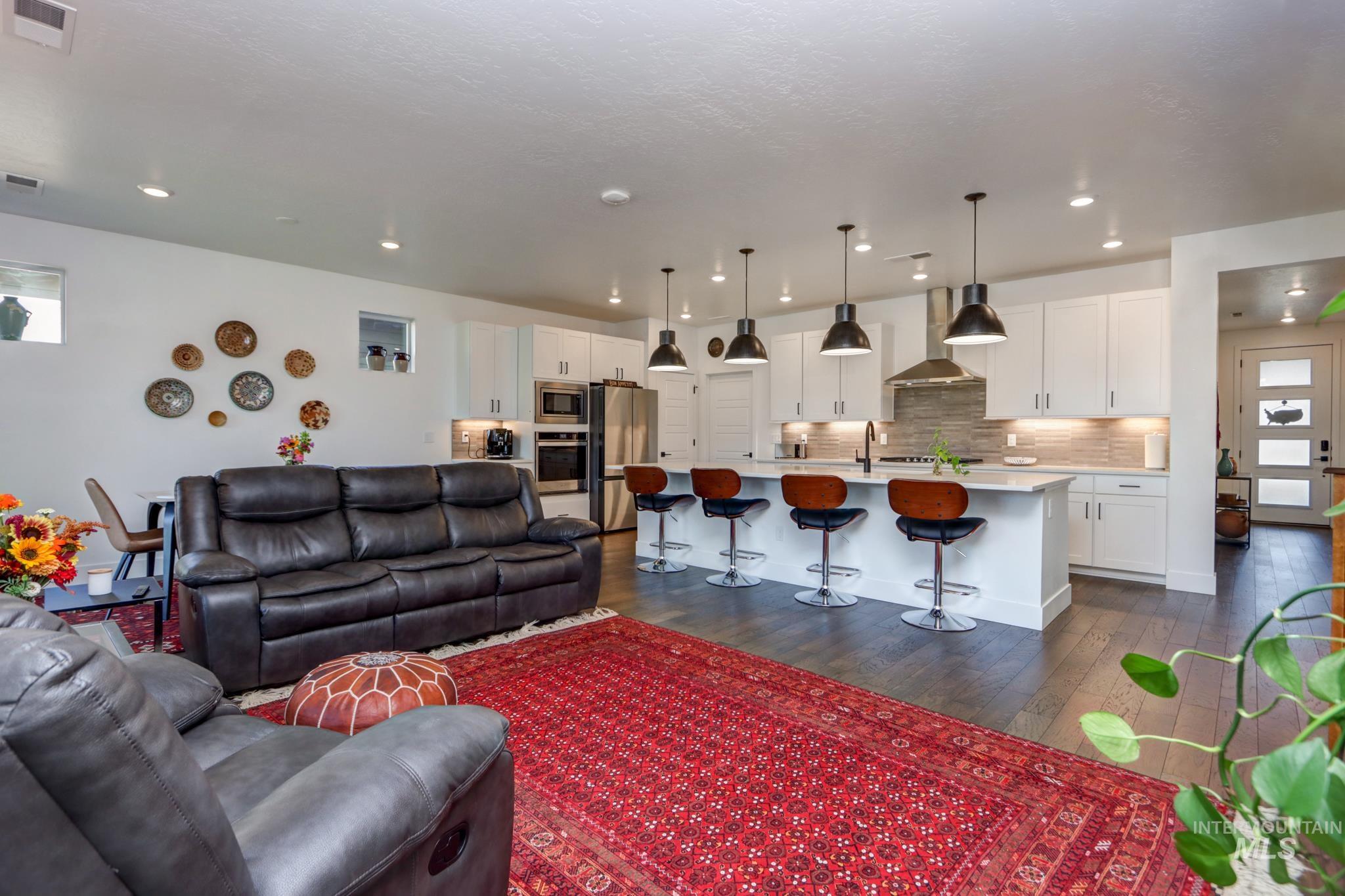 11963 W Artillery Lane, Kuna, Idaho 83634, 3 Bedrooms, 2 Bathrooms, Residential For Sale, Price $574,900, 99001315