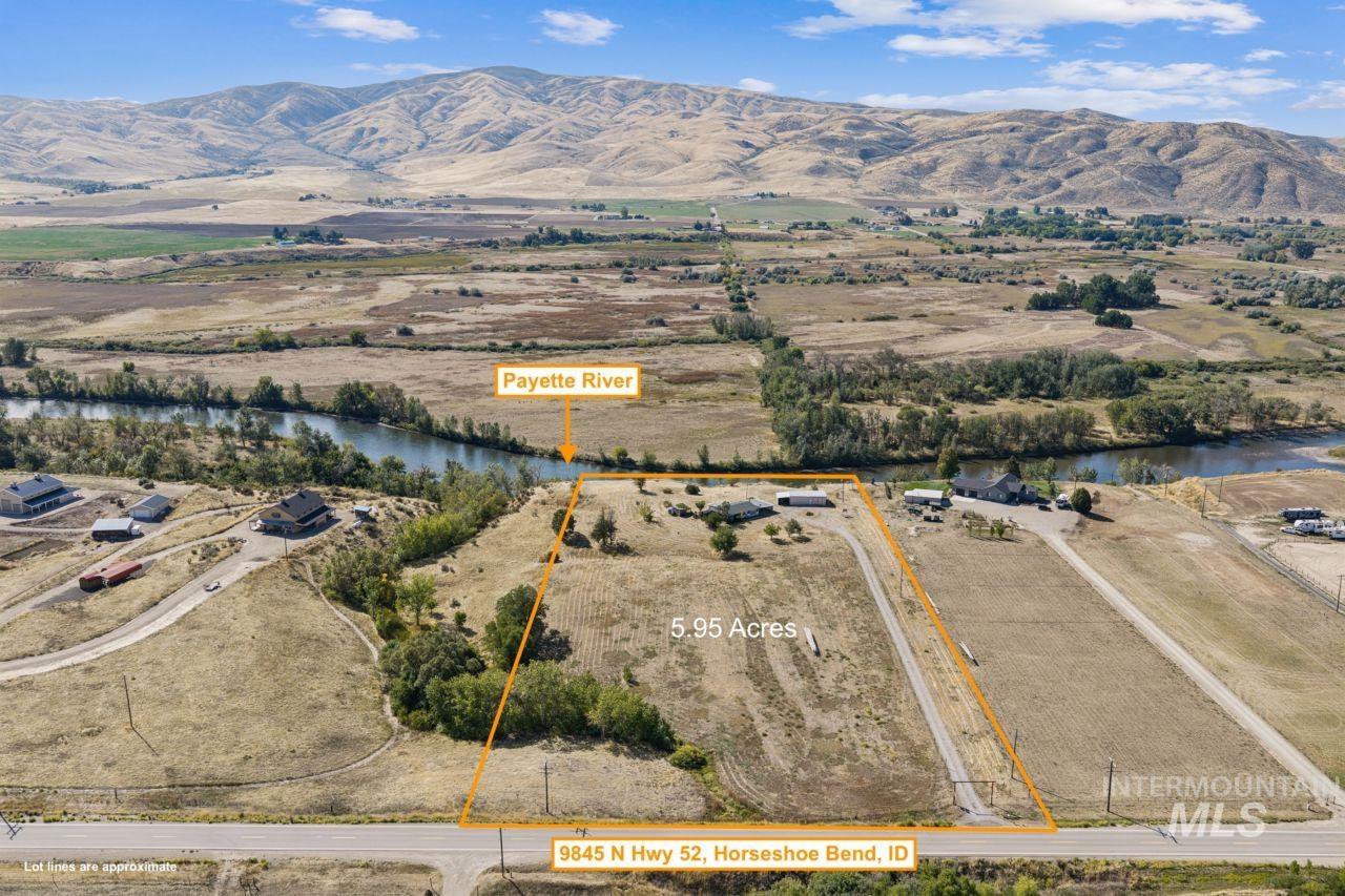 9845 N Highway 52, Horseshoe Bend, Idaho 83629, 3 Bedrooms, 1 Bathroom, Residential For Sale, Price $700,000, 99001316