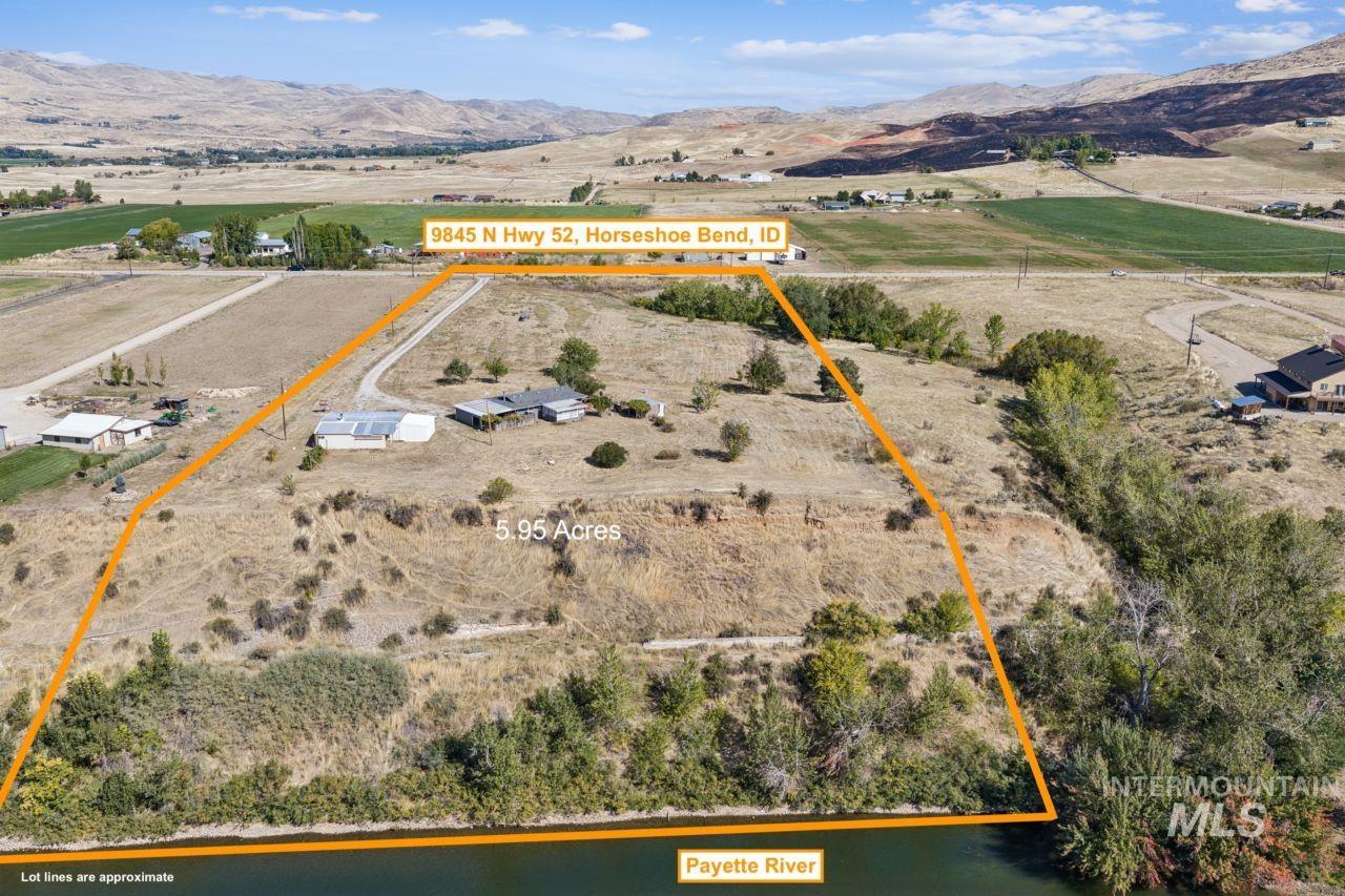 9845 N Highway 52, Horseshoe Bend, Idaho 83629, 3 Bedrooms, 1 Bathroom, Residential For Sale, Price $700,000, 99001316