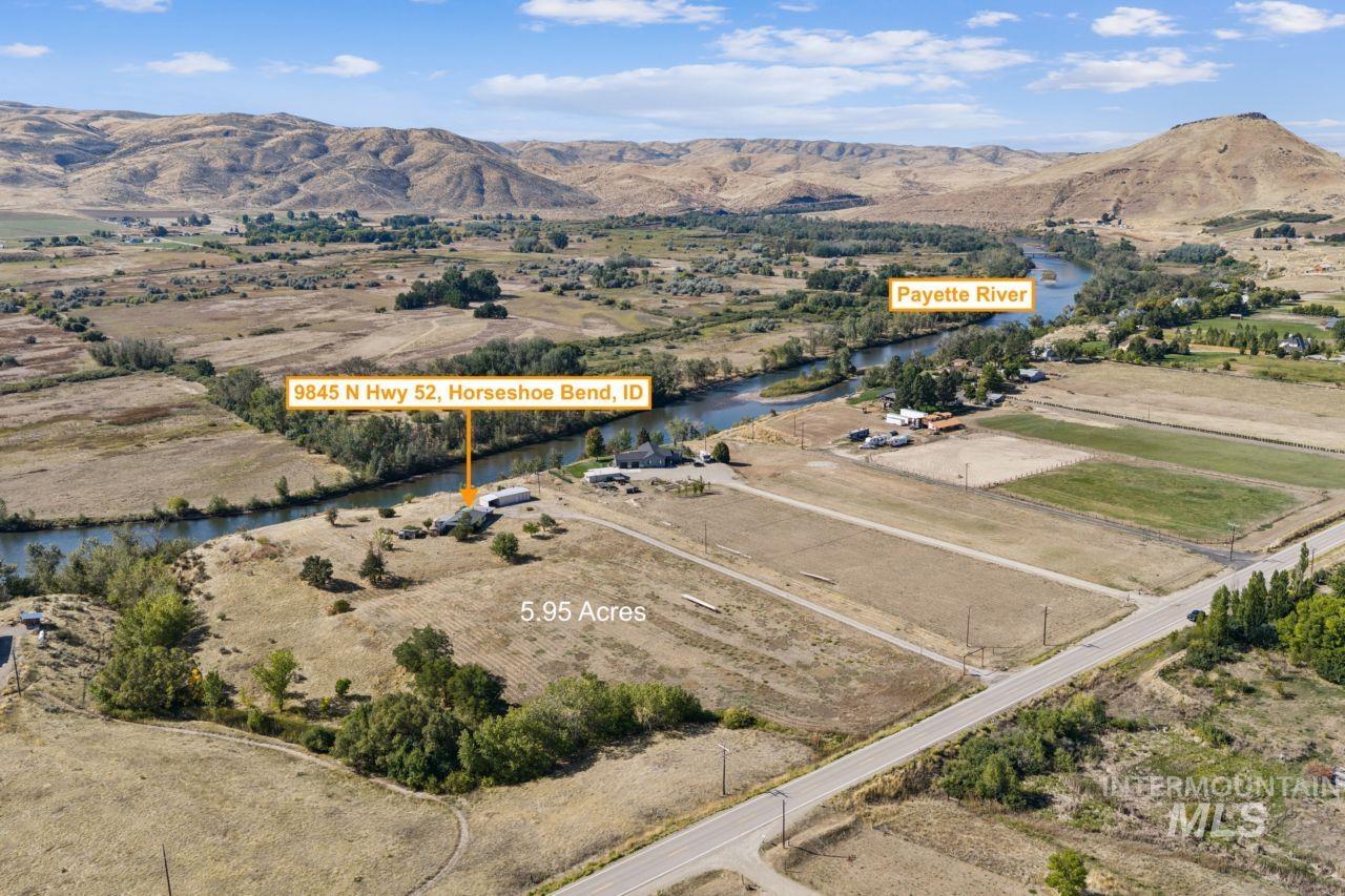 9845 N Highway 52, Horseshoe Bend, Idaho 83629, 3 Bedrooms, 1 Bathroom, Residential For Sale, Price $700,000, 99001316