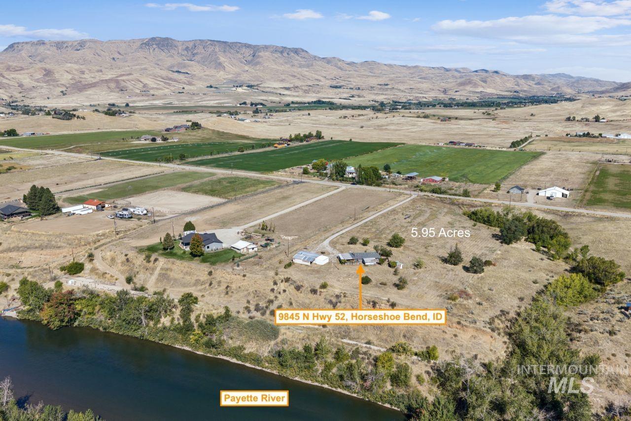 9845 N Highway 52, Horseshoe Bend, Idaho 83629, 3 Bedrooms, 1 Bathroom, Residential For Sale, Price $700,000, 99001316