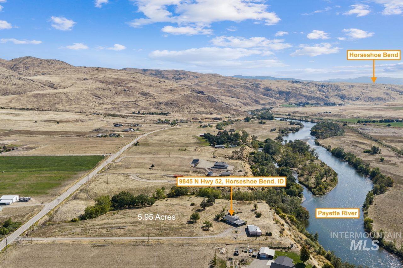 9845 N Highway 52, Horseshoe Bend, Idaho 83629, 3 Bedrooms, 1 Bathroom, Residential For Sale, Price $700,000, 99001316