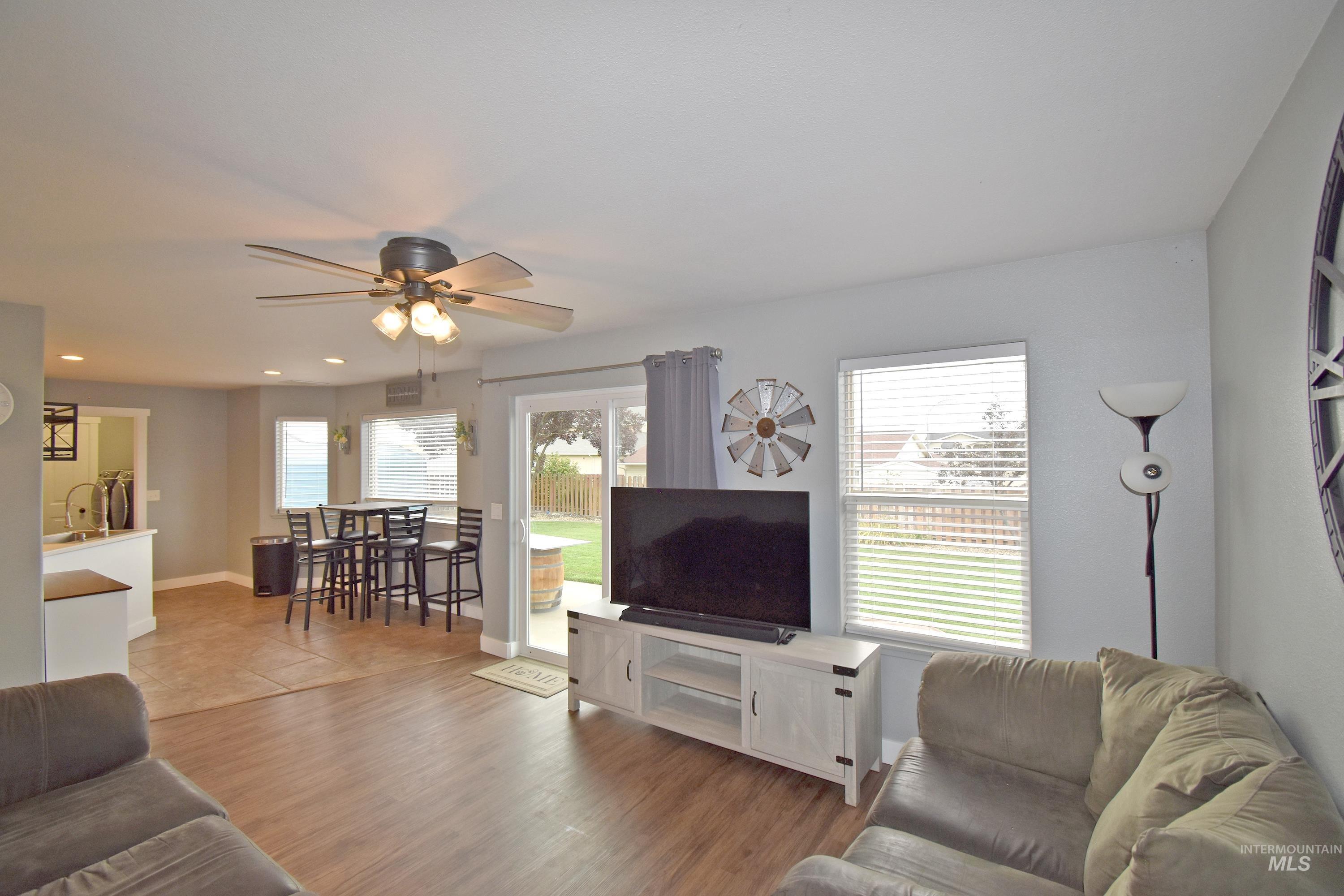 1928 Birch Court, Lewiston, Idaho 83501, 3 Bedrooms, 2.5 Bathrooms, Residential For Sale, Price $470,000,MLS 99001326