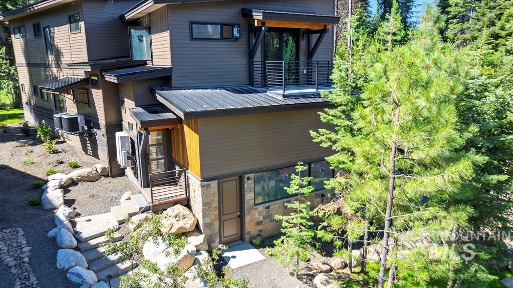 1008 Violet Way, McCall, Idaho 83638, 5 Bedrooms, 4.5 Bathrooms, Residential For Sale, Price $1,995,000,MLS 99001331