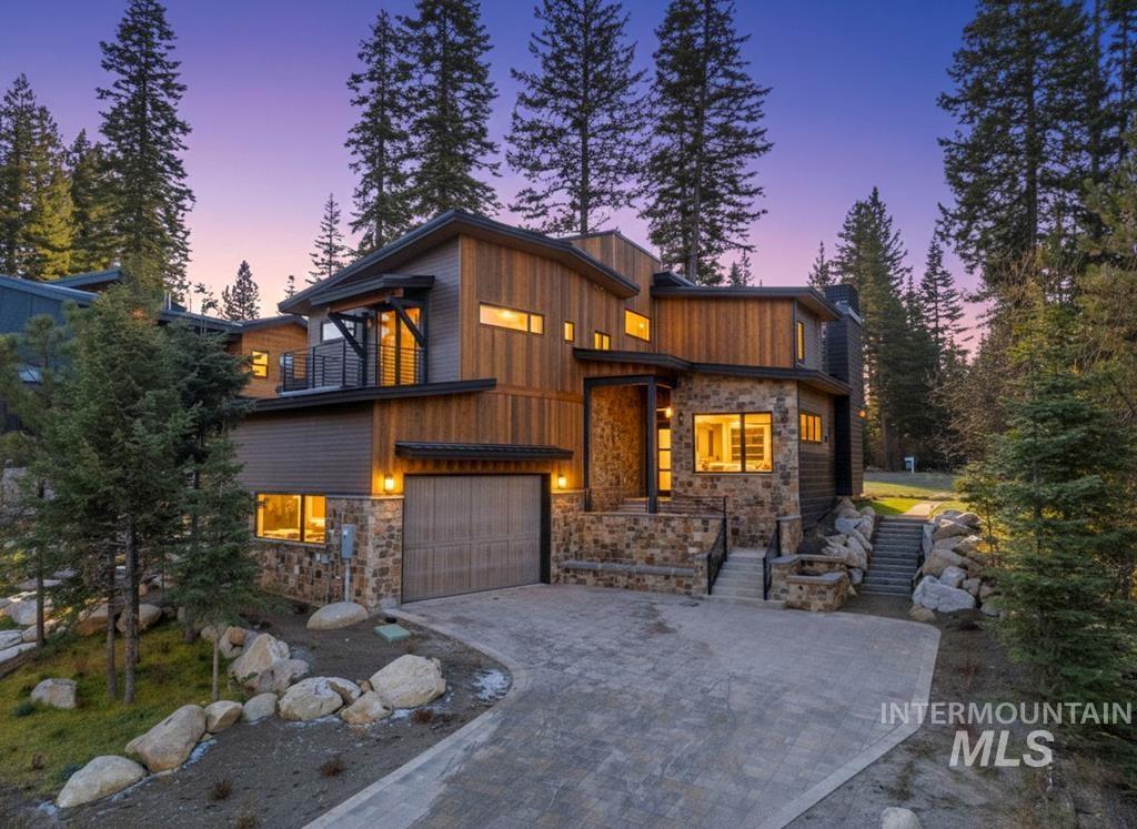 1008 Violet Way, McCall, Idaho 83638, 5 Bedrooms, 4.5 Bathrooms, Residential For Sale, Price $1,995,000,MLS 99001331