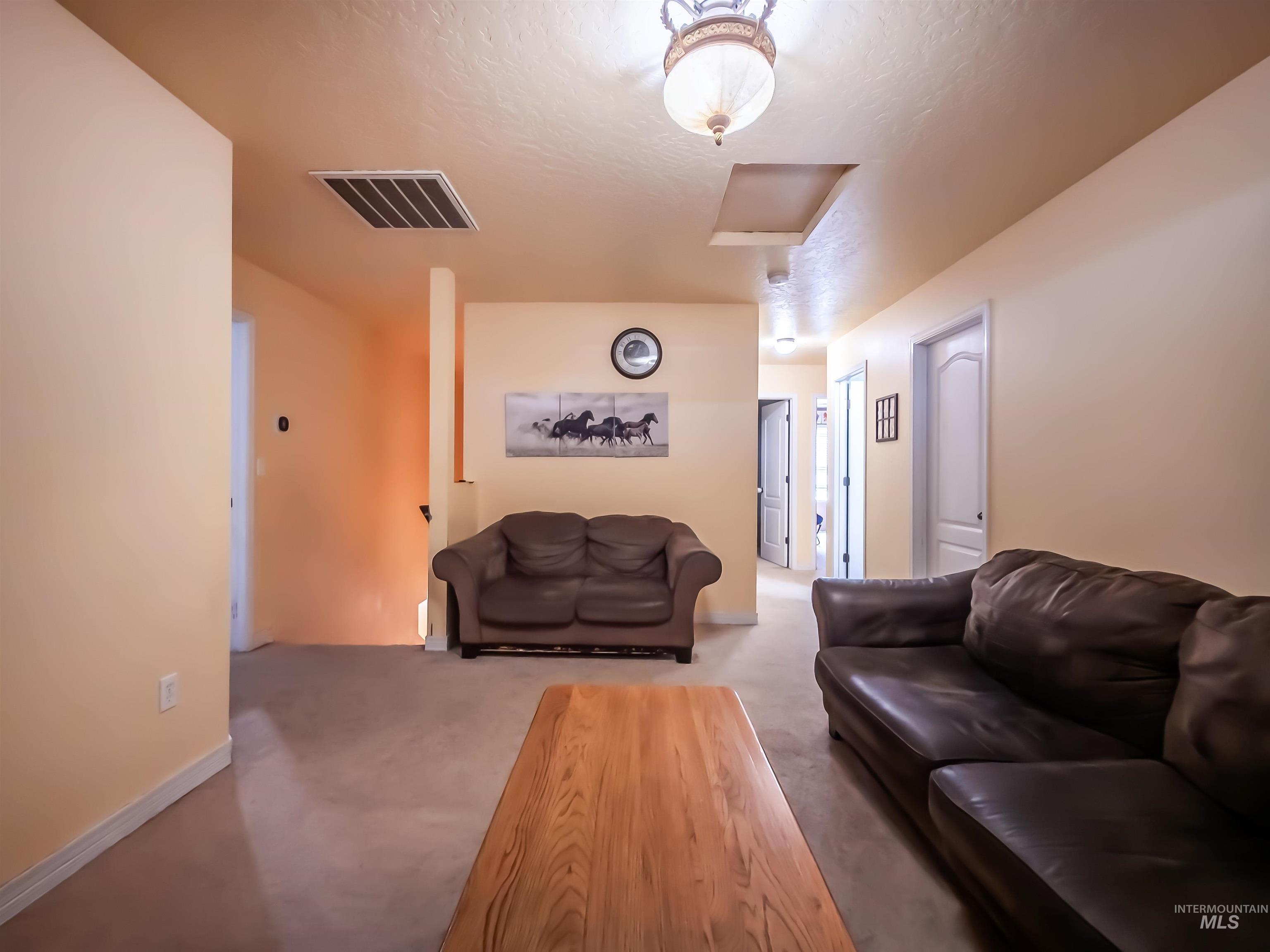 14256 Pearl Pointe Dr, Caldwell, Idaho 83607, 4 Bedrooms, 2.5 Bathrooms, Residential For Sale, Price $450,000, 99001333
