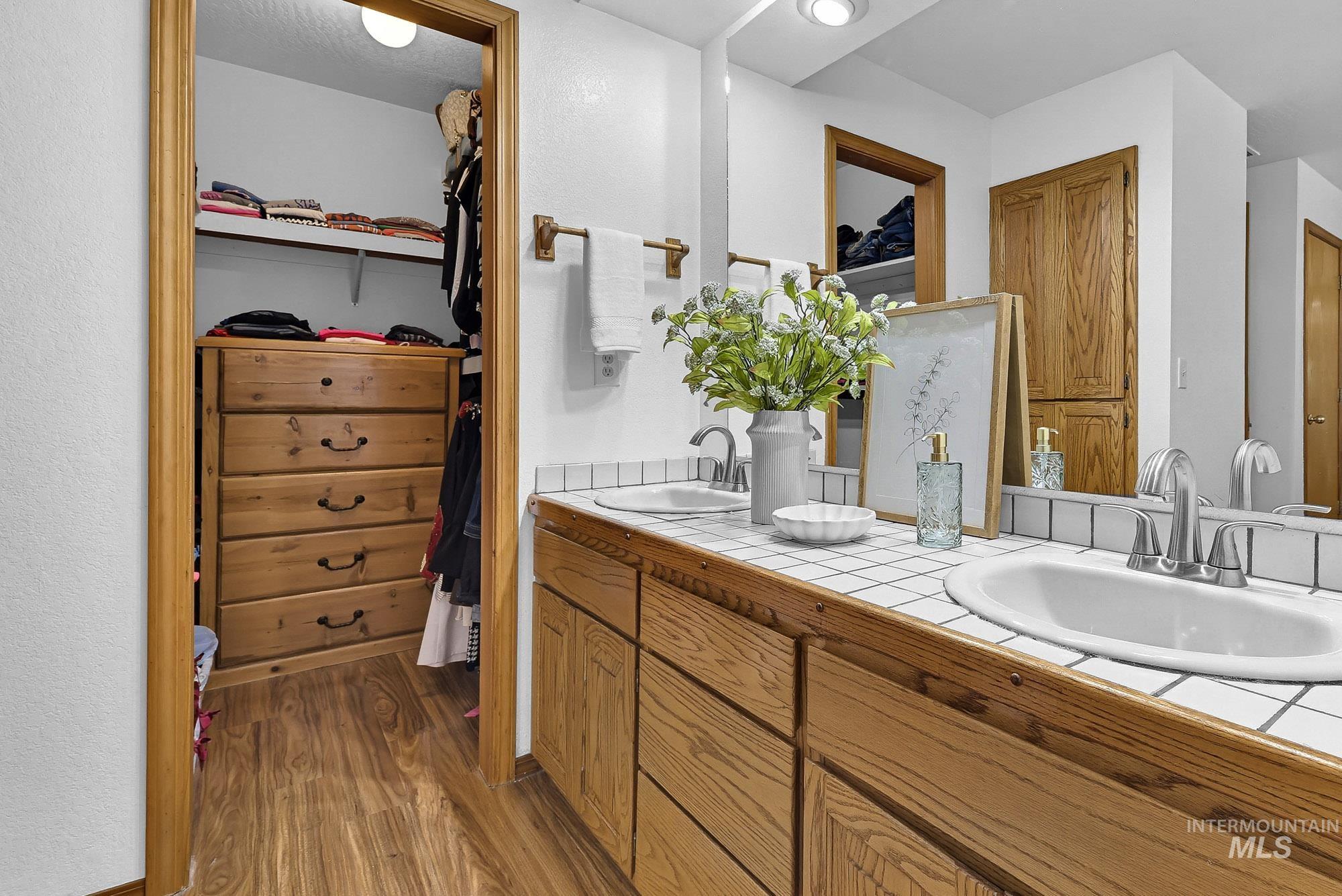 705 Keogh Lane, Caldwell, Idaho 83607, 3 Bedrooms, 2 Bathrooms, Residential For Sale, Price $700,000, 99001334