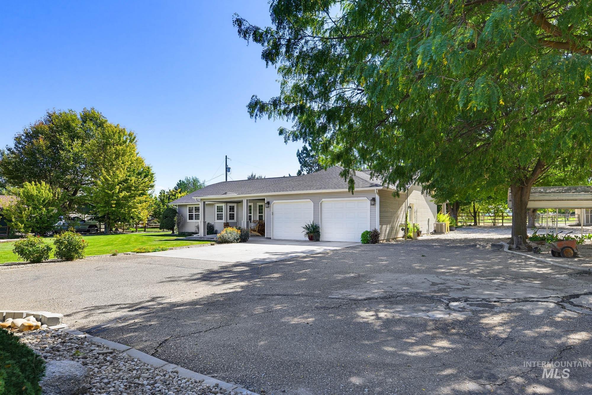 705 Keogh Lane, Caldwell, Idaho 83607, 3 Bedrooms, 2 Bathrooms, Residential For Sale, Price $700,000,MLS 99001334